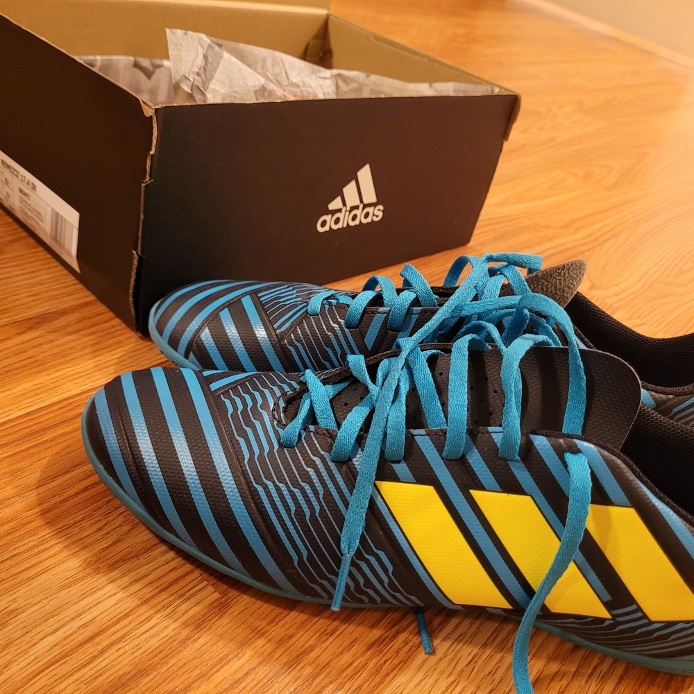 adidas Men’s Athletic Shoes Blue Black with Yellow Stripes